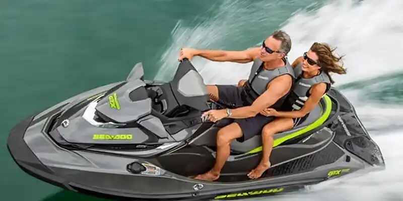 Titulación naútica de moto de agua